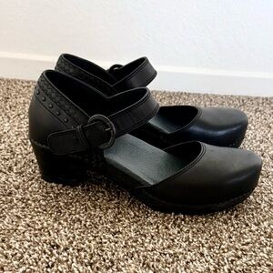 Dansko Black Women's Mules with Strap